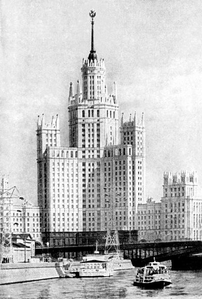 Высотки сталинской Москвы. Наследие эпохи