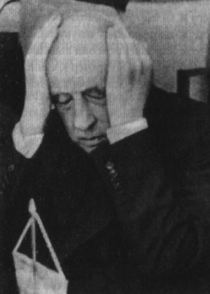 Ромен Гари, хамелеон Ромен Гари, хамелеон