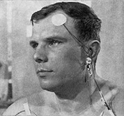 Юрий Гагарин. Человек-легенда Юрий Гагарин. Человек-легенда