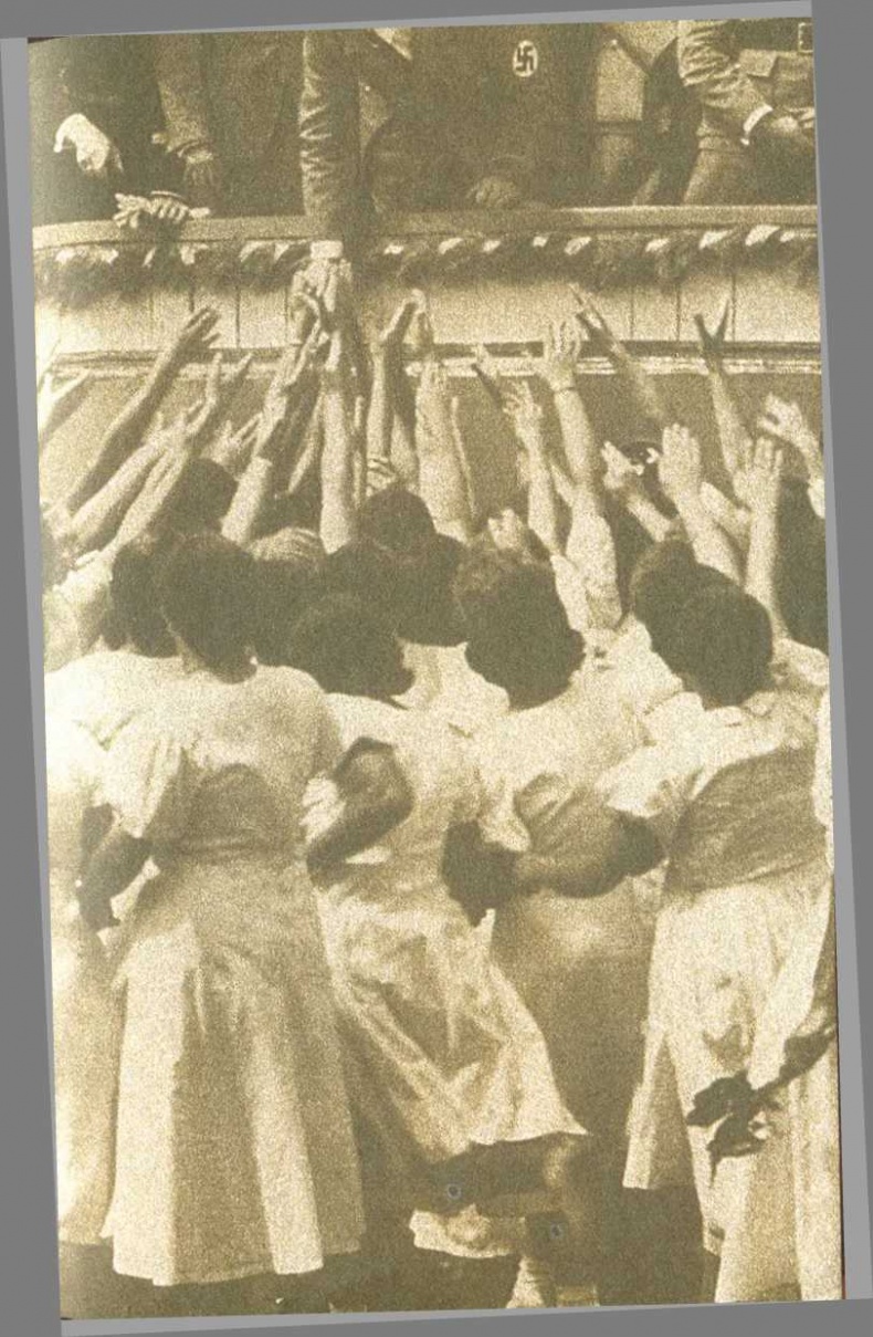 Любовь диктаторов. Муссолини. Гитлер. Франко