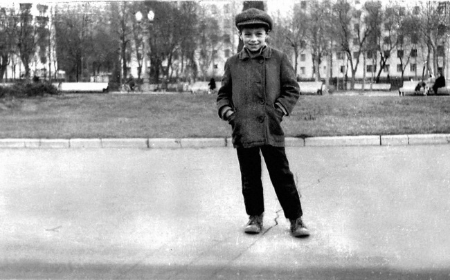 Пальто с хлястиком