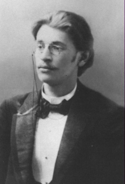 Аркадий Аверченко