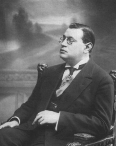 Аркадий Аверченко