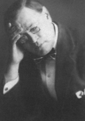 Аркадий Аверченко