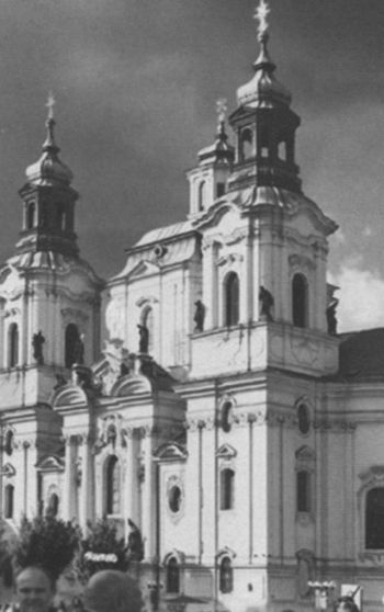 Аркадий Аверченко