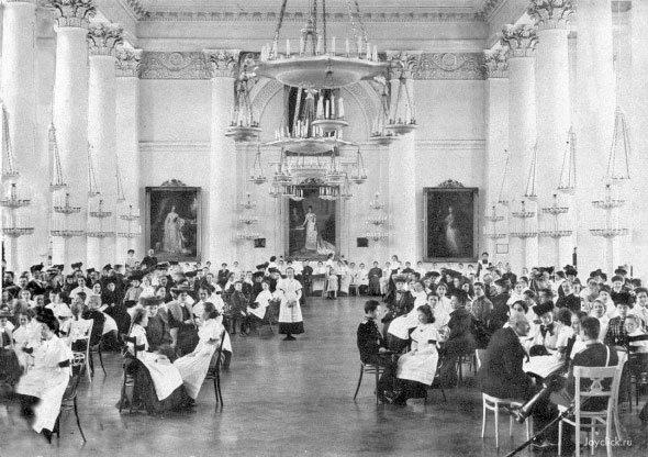 Институтки. Тайны жизни воспитанниц