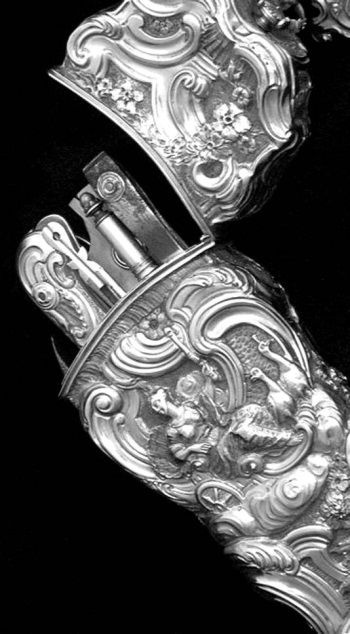 Из истории зубоврачевания, или Кто лечит зубы монархам