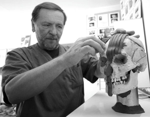 Из истории зубоврачевания, или Кто лечит зубы монархам