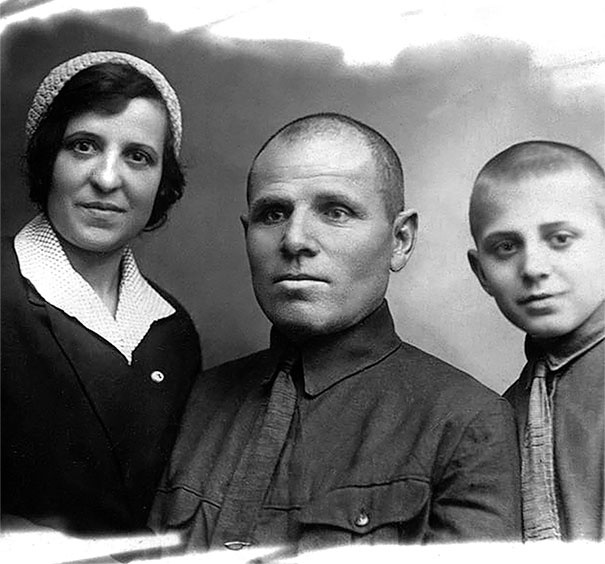 Наша счастливая треклятая жизнь Наша счастливая треклятая жизнь