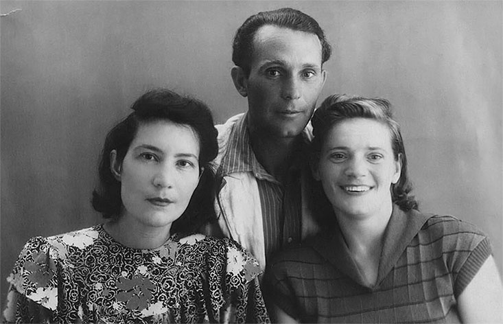 Наша счастливая треклятая жизнь Наша счастливая треклятая жизнь