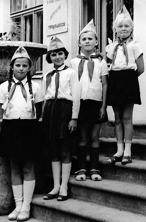 Наша счастливая треклятая жизнь Наша счастливая треклятая жизнь