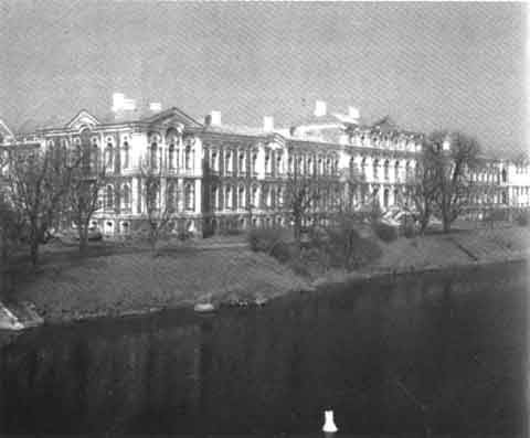 Бирон Бирон