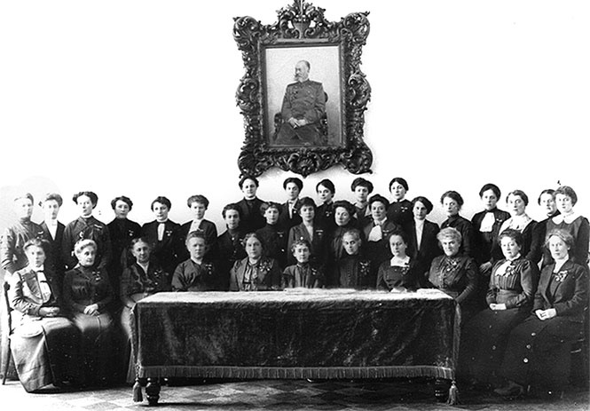 Смольный институт. Дневники воспитанниц Смольный институт. Дневники воспитанниц