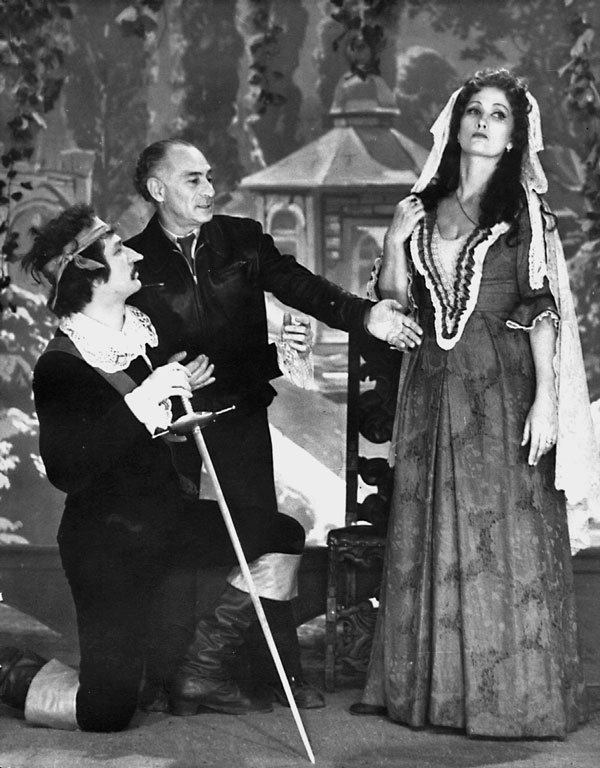 320 страниц про любовь и кино