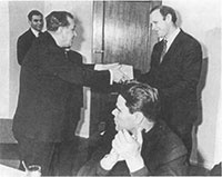 Стрельцов. Человек без локтей Стрельцов. Человек без локтей