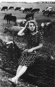 Маленькая девочка из "Метрополя" Маленькая девочка из "Метрополя"