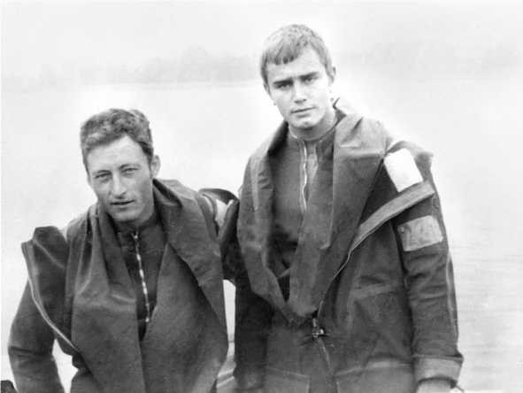 Морские дьяволы. Из жизни водолазов-разведчиков Балтийского флота ВМФ Морские дьяволы. Из жизни водолазов-разведчиков Балтийского флота ВМФ