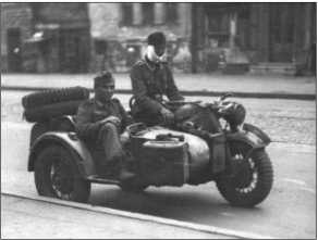 "Тигры" в снегу. Мемуары танкового аса "Тигры" в снегу. Мемуары танкового аса