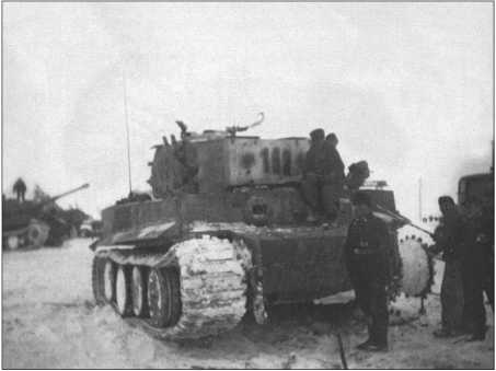 "Тигры" в снегу. Мемуары танкового аса "Тигры" в снегу. Мемуары танкового аса