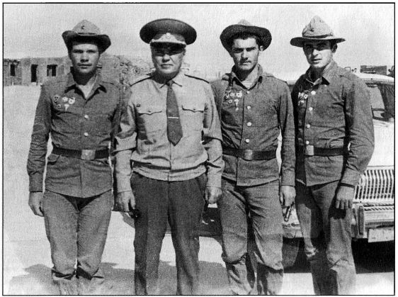 Спецназ ВДВ. Диверсионно-разведывательные операции в Афгане Спецназ ВДВ. Диверсионно-разведывательные операции в Афгане