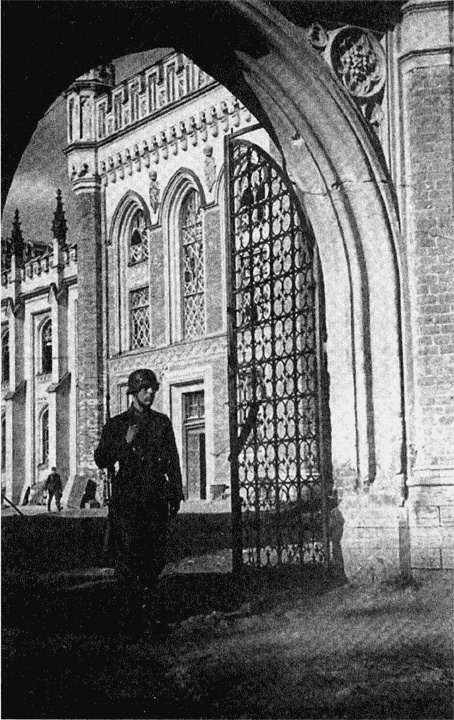 Трагедия на Неве. Шокирующая правда о блокаде Ленинграда. 1941-1944