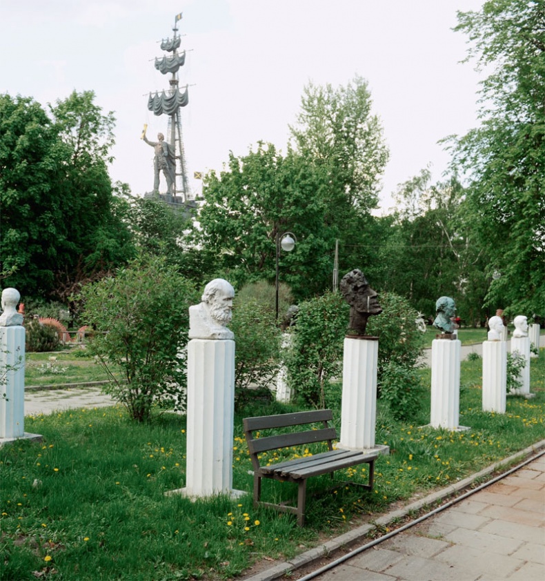 Бес искусства. Невероятная история одного арт-проекта