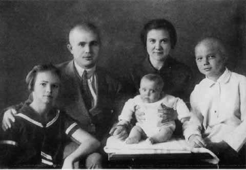 Хрущев Хрущев