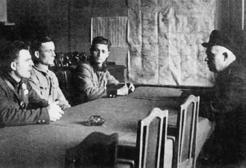 Хрущев Хрущев