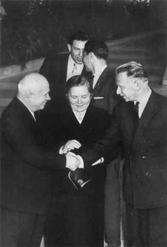 Хрущев Хрущев