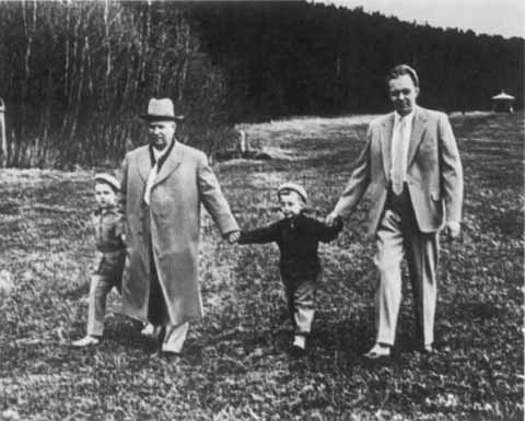 Хрущев Хрущев