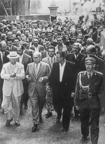 Хрущев Хрущев