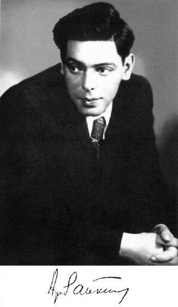 Аркадий Райкин