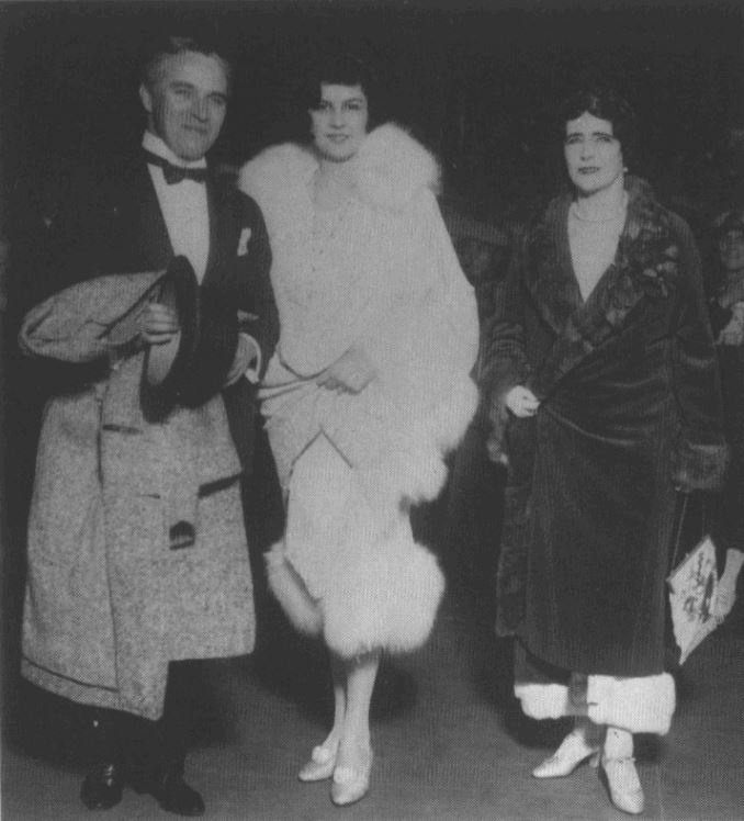 Моя жизнь с Чаплином. Интимные воспоминания Моя жизнь с Чаплином. Интимные воспоминания