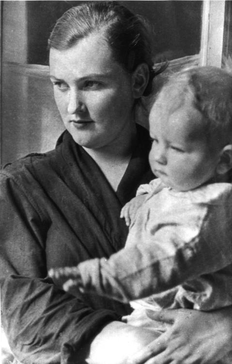 Я везучий. Вспоминаю, улыбаюсь, немного грущу