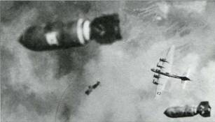 Бомбардировщики союзников 1939-1945. Справочник-определитель самолетов Бомбардировщики союзников 1939-1945. Справочник-определитель самолетов