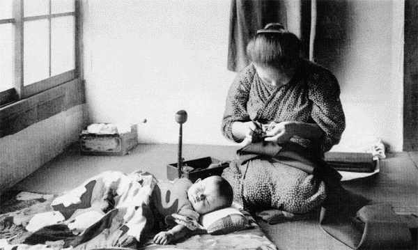 Искусство лежать. Руководство по горизонтальному образу жизни Искусство лежать. Руководство по горизонтальному образу жизни