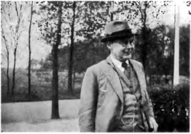 История лазера