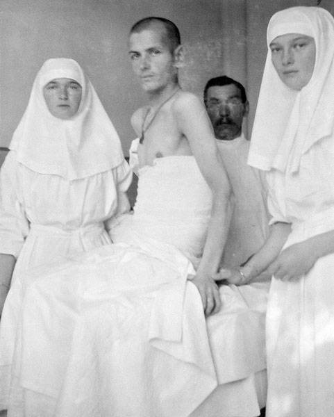 Дневники княжон Романовых. Загубленные жизни Дневники княжон Романовых. Загубленные жизни