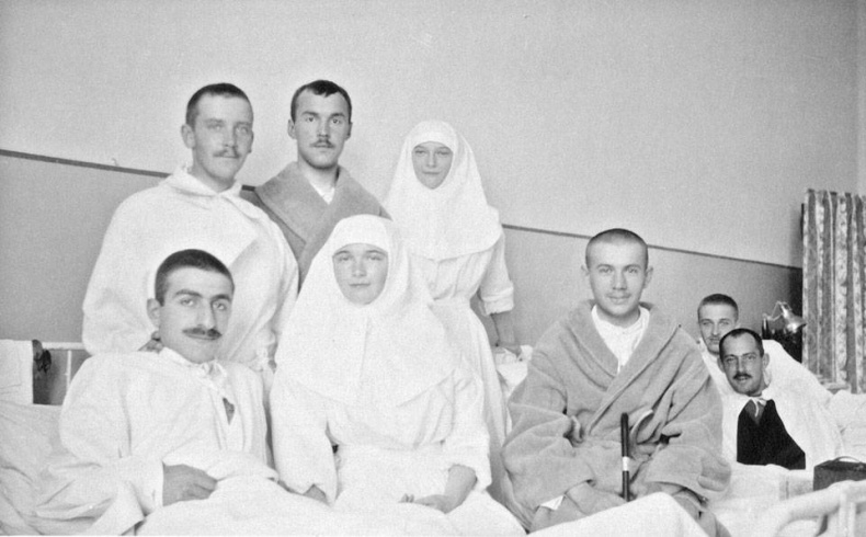 Дневники княжон Романовых. Загубленные жизни Дневники княжон Романовых. Загубленные жизни