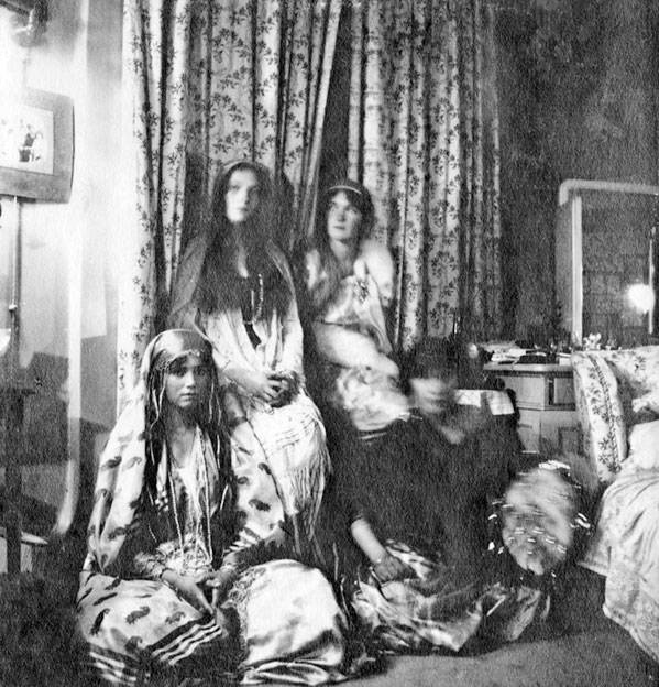 Дневники княжон Романовых. Загубленные жизни Дневники княжон Романовых. Загубленные жизни