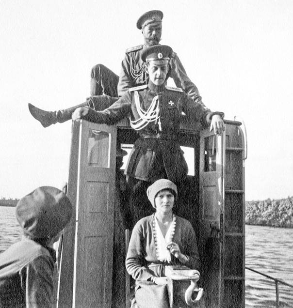 Дневники княжон Романовых. Загубленные жизни Дневники княжон Романовых. Загубленные жизни