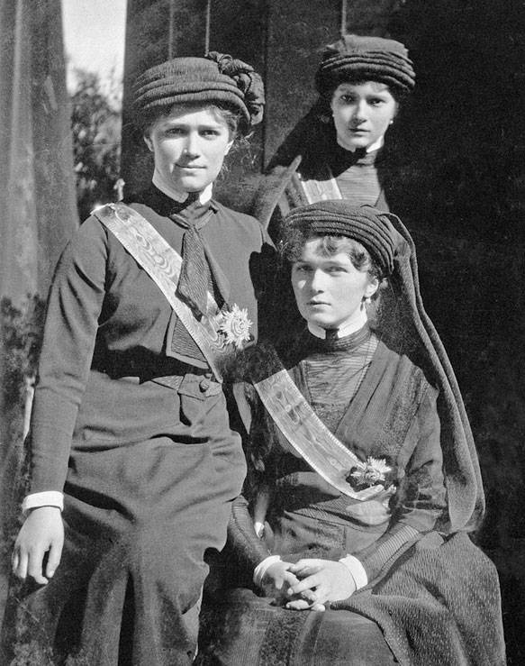 Дневники княжон Романовых. Загубленные жизни Дневники княжон Романовых. Загубленные жизни