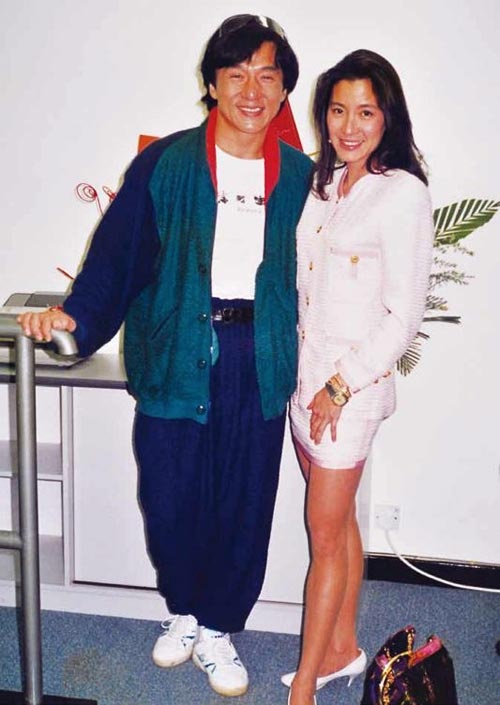 Джеки Чан. Я счастливый Джеки Чан. Я счастливый