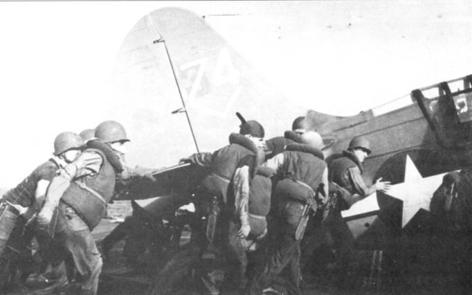 SB2C Helldiver SB2C Helldiver