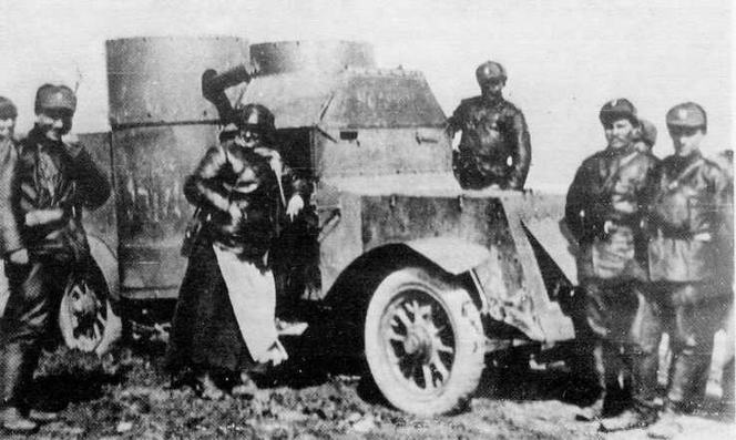 Бронеавтомобили «Остин» Бронеавтомобили «Остин»