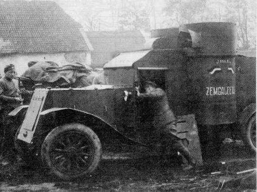 Бронеавтомобили «Остин» Бронеавтомобили «Остин»