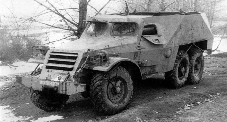 Бронетранспортер БТР-152 Бронетранспортер БТР-152