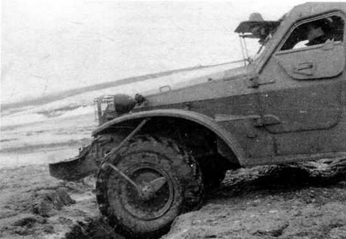 Бронетранспортер БТР-152 Бронетранспортер БТР-152