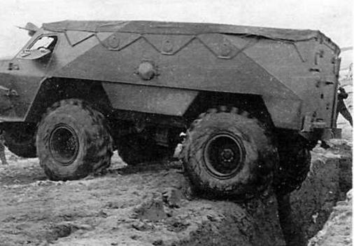 Бронетранспортер БТР-152 Бронетранспортер БТР-152