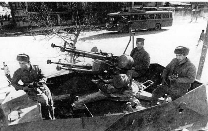 Бронетранспортер БТР-152 Бронетранспортер БТР-152